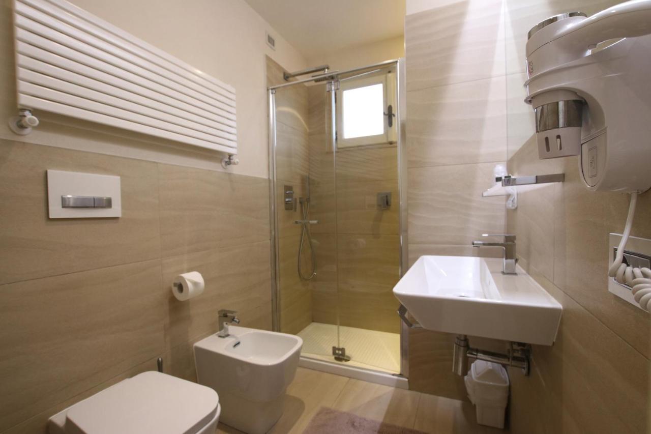 Hotel Villa Margherita เควร์ชาเนลลา ภายนอก รูปภาพ