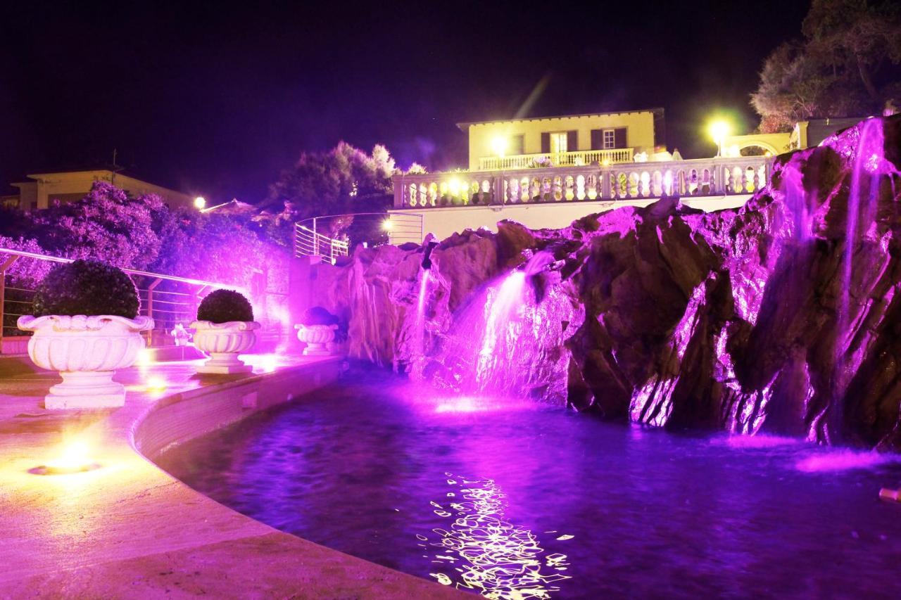 Hotel Villa Margherita เควร์ชาเนลลา ภายนอก รูปภาพ