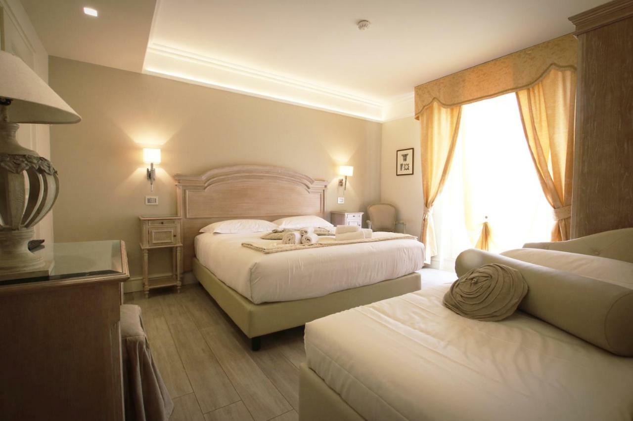 Hotel Villa Margherita เควร์ชาเนลลา ภายนอก รูปภาพ